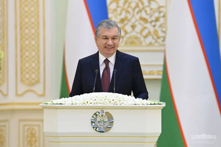 Ўзбекистон маданият ва санъат соҳаси ходимларига
