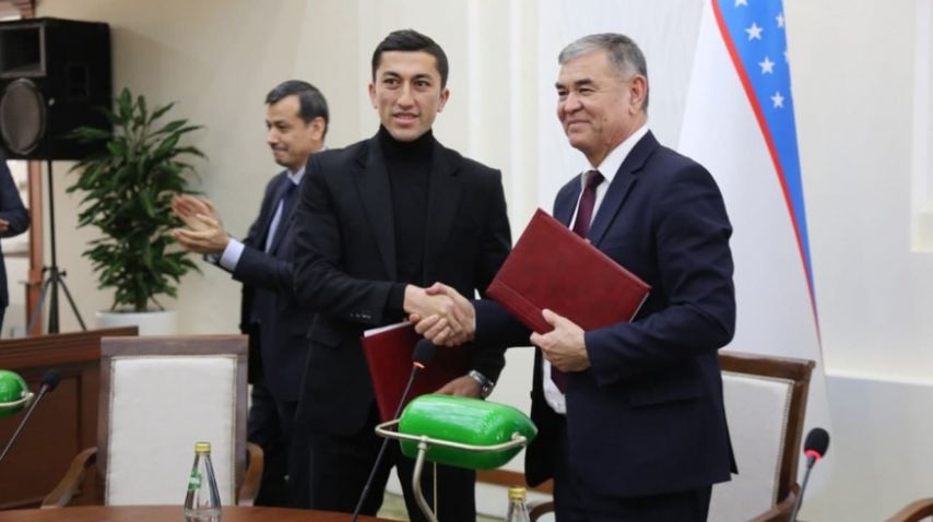 ОДИЛ АҲМЕДОВ МИЛЛИЙ УНИВЕРСИТЕТДА ФУТБОЛ МАКТАБИ ОЧДИ