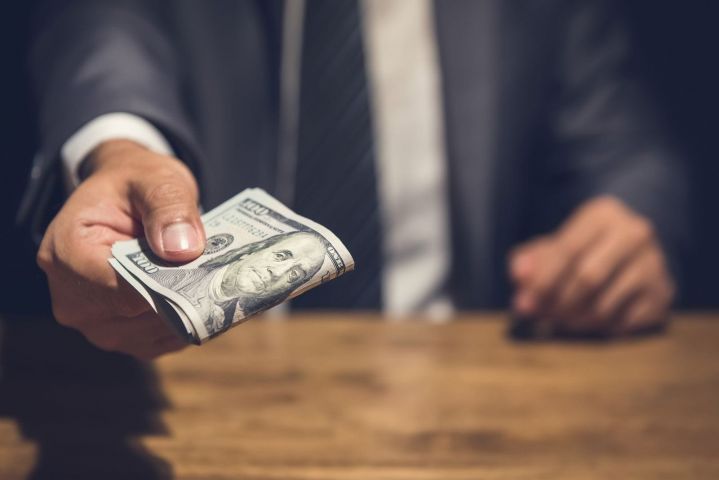 СОХТА ҲАРБИЙ ГУВОҲНОМА ЭГАСИГА ЕТИБ БОРМАДИ