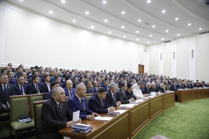 ОЛТИНЧИ ЧАҚИРИҚ ХАЛҚ ДЕПУТАТЛАРИ  ВИЛОЯТ КЕНГАШИНИНГ БИРИНЧИ СЕССИЯСИ ҲАҚИДА АХБОРОТ