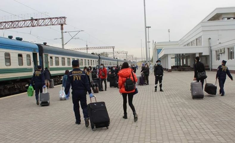 БУ СИНОВЛАРНИ, АЛБАТТА, ЕНГИБ ЎТАМИЗ!