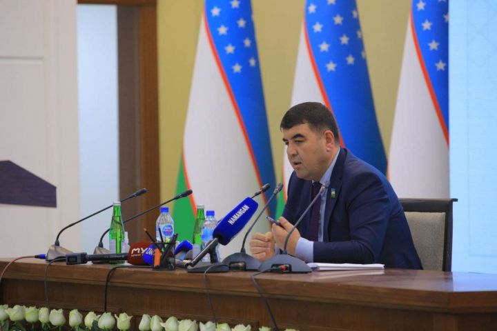 НАМАНГАНДА КЕЛГУСИ ЙИЛ АСОСИЙ ЭЪТИБОР ТАЪЛИМ ВА ТИББИЁТГА ҚАРАТИЛАДИ — ШАВКАТ АБДУРАЗЗОҚОВ