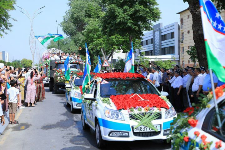 Учқўрғонда ҳам Гуллар байрами ўтказилди