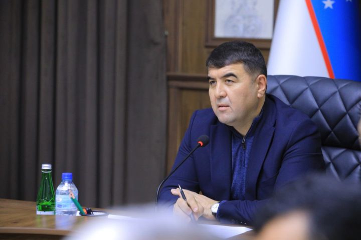 Шавкат Абдураззоқов хориждаги ватандошлар билан илк маротаба онлайн мулоқот ўтказди