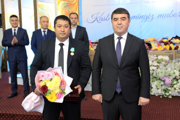 Наманганда фаол тиббиётчилар рағбатлантирилди