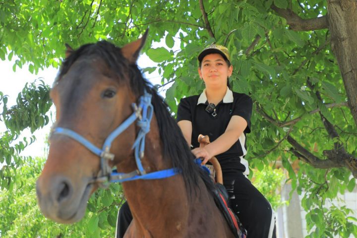 Диёра: мактабдан от фермасигача бўлган муваффақият йўли